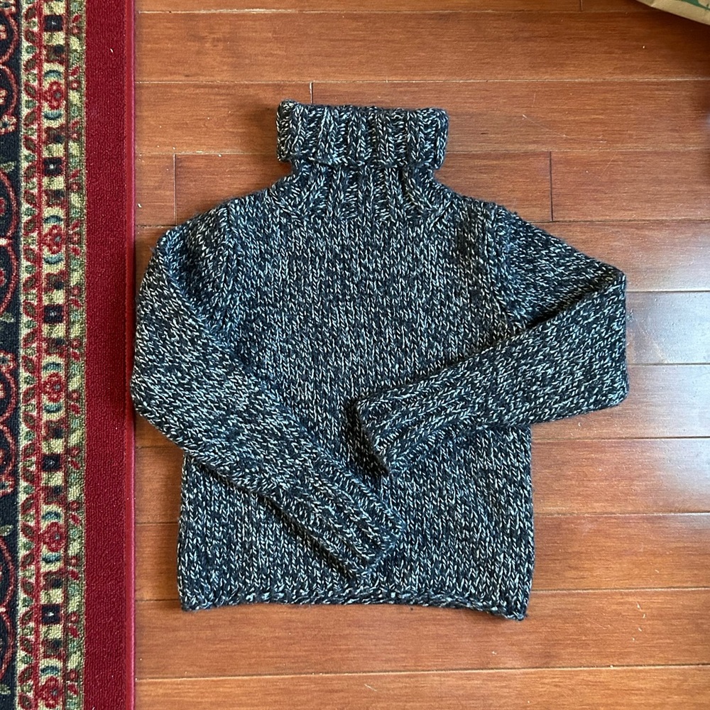 Vintage Gap turtleneck sweater!